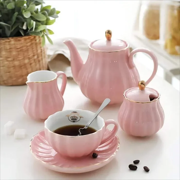 10-Cup Ceramic Tea Pot with Removable Stainless Steel Infuser, Blooming and Loose Leaf Teapot, Pink