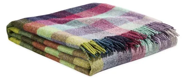 Clare Wool Throw – Modern Home Decor – Room & Board